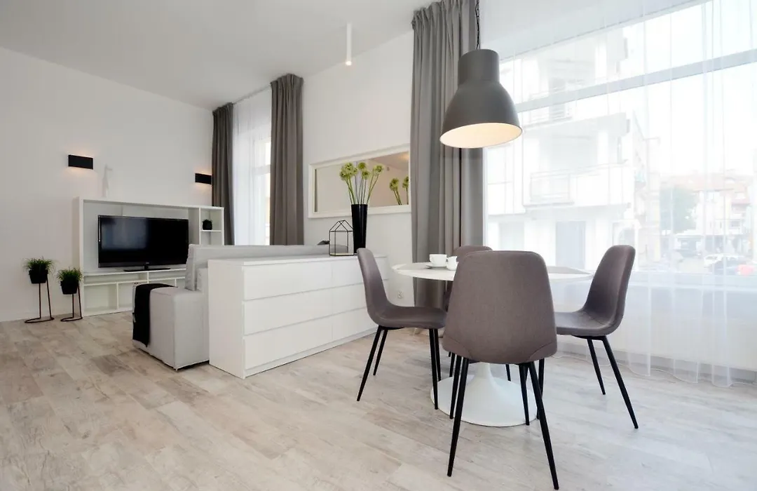 Apartament Towarowa Kolobrzeg-1